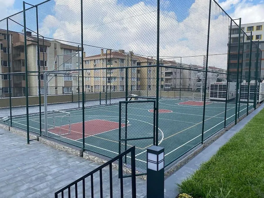 Istanbul View Apartment With Wifi And Pool