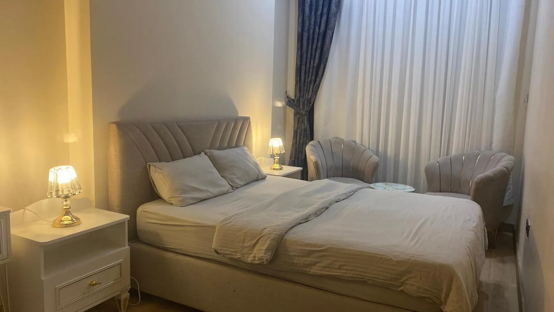 Istanbul View Apartment With Wifi And Pool